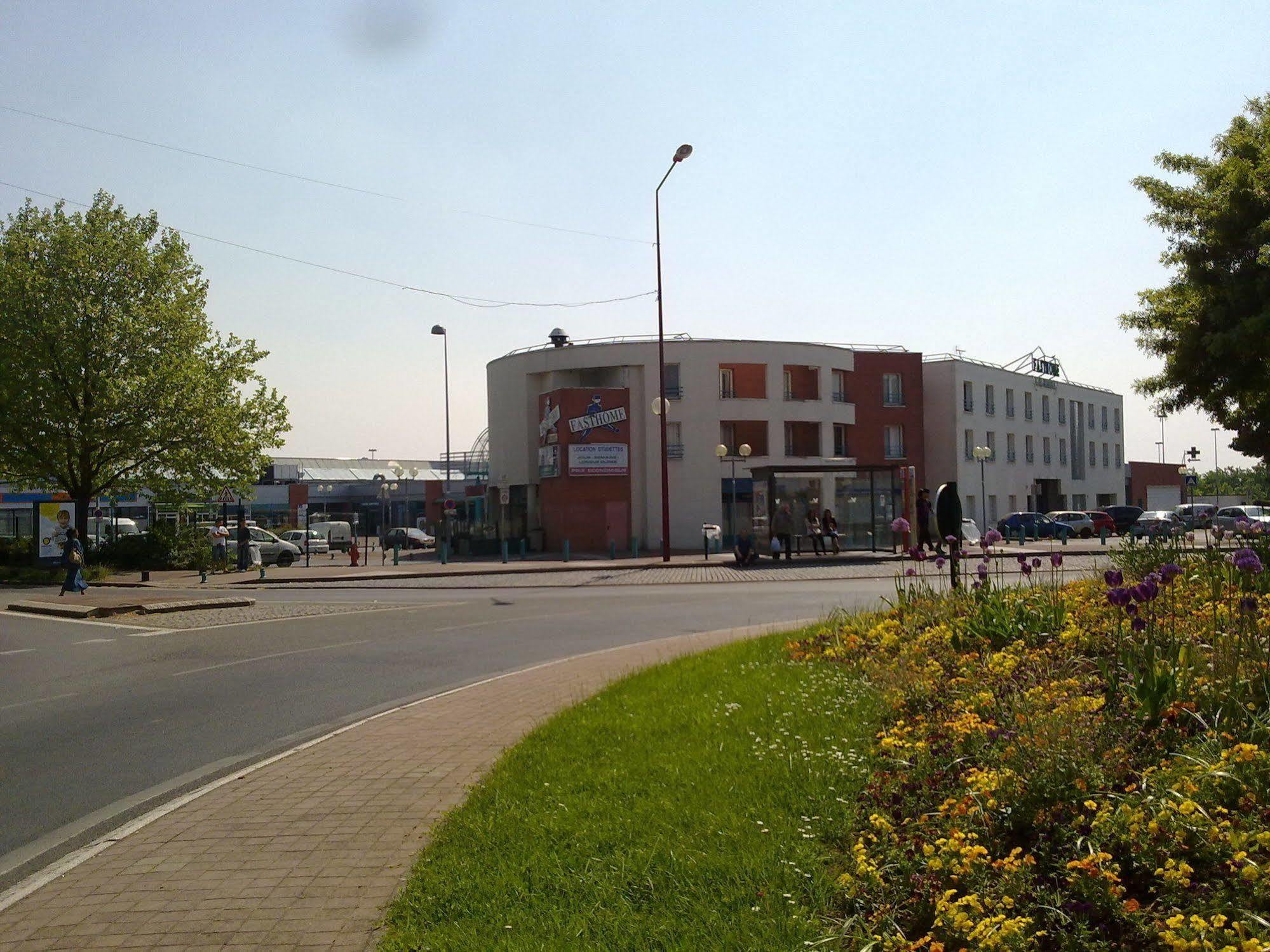 Fasthome Gonesse Kültér fotó